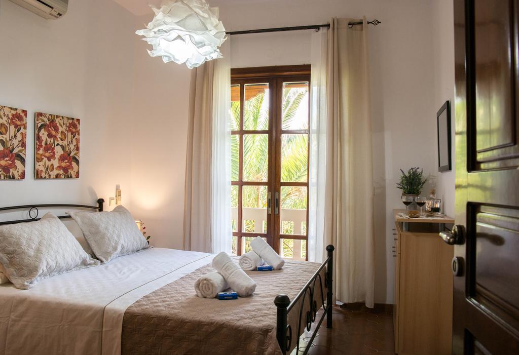 Alexandra Villa Stalós מראה חיצוני תמונה