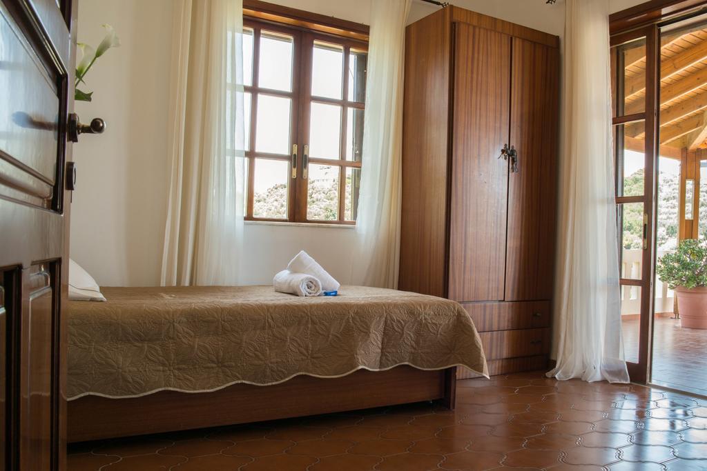Alexandra Villa Stalós מראה חיצוני תמונה